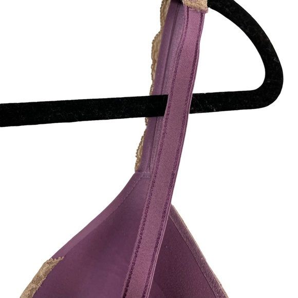 SOMA EMBRACEABLE FULL COVERAGE LACE TRIM Purple Underwire Lined Bra sz 34D - Picture 13 of 16
